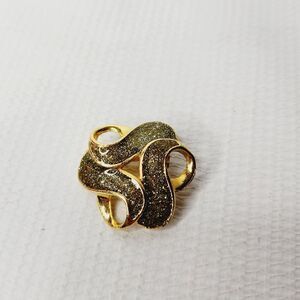 Vintage‎ Gold Tone Brooch Pin Diamond Glitter Jewelry